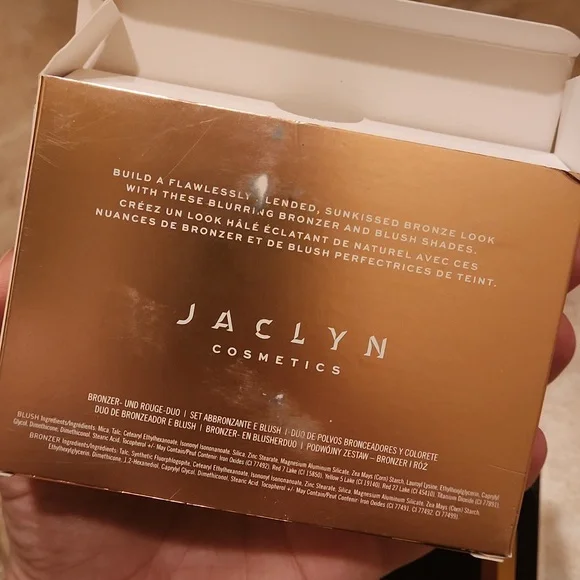 Bronze & Blushing Duo - Picture 3 of 4